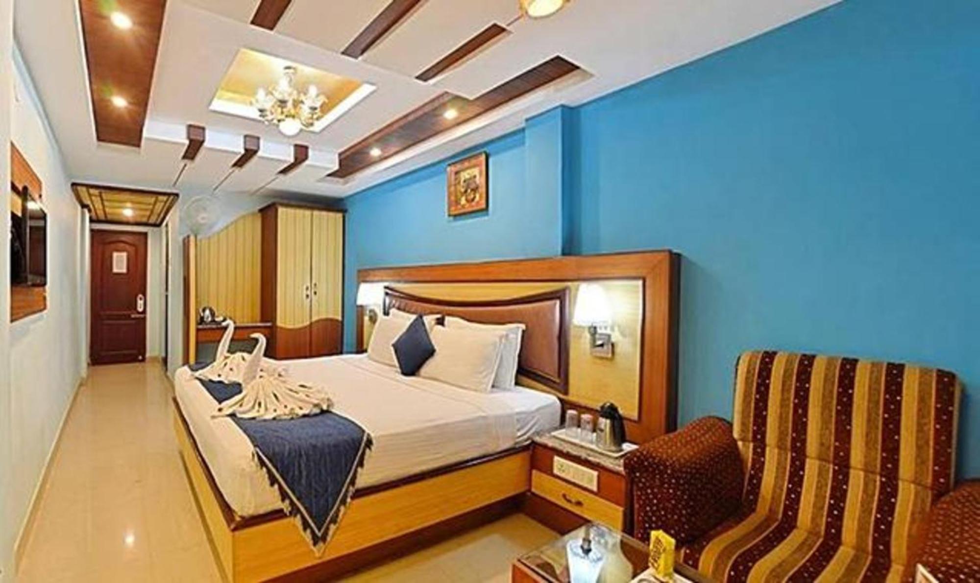 Ponmariresidency Hotel Ooty Luaran gambar