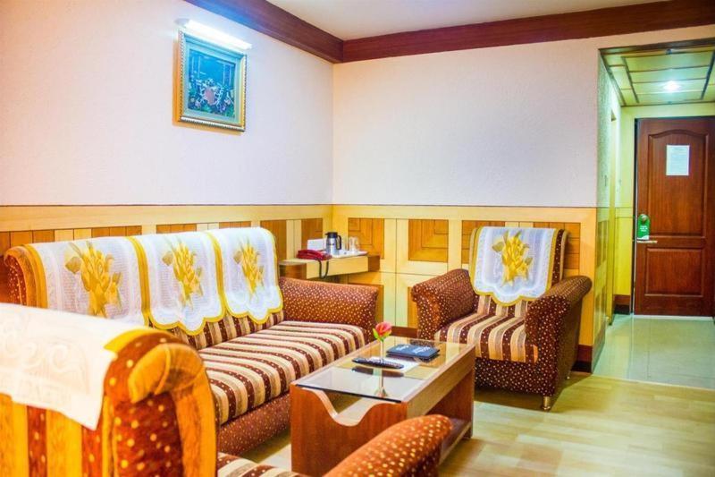Ponmariresidency Hotel Ooty Luaran gambar