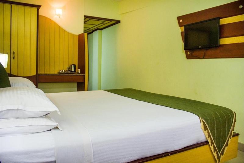 Ponmariresidency Hotel Ooty Luaran gambar