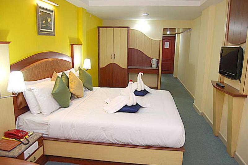 Ponmariresidency Hotel Ooty Luaran gambar